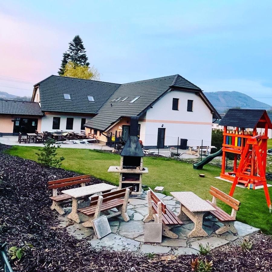 Hospůdka a Ubytování U Mitucha Zenklava Esterno foto